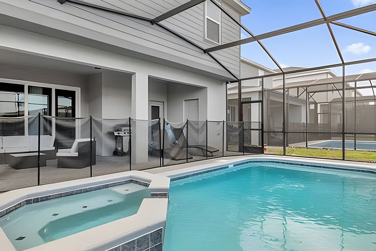Incredible 7BD House Windsor Cay – Family Friendly