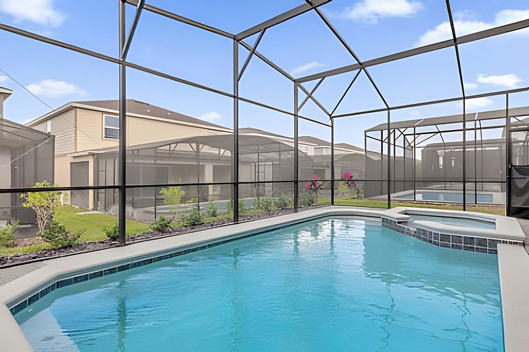 Incredible 7BD House Windsor Cay – Family Friendly