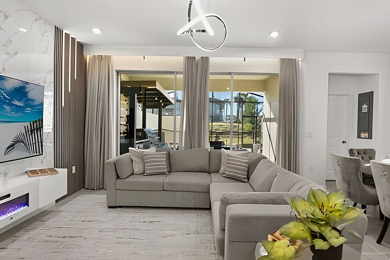 Solara Resort Unique Experience 6BD Home