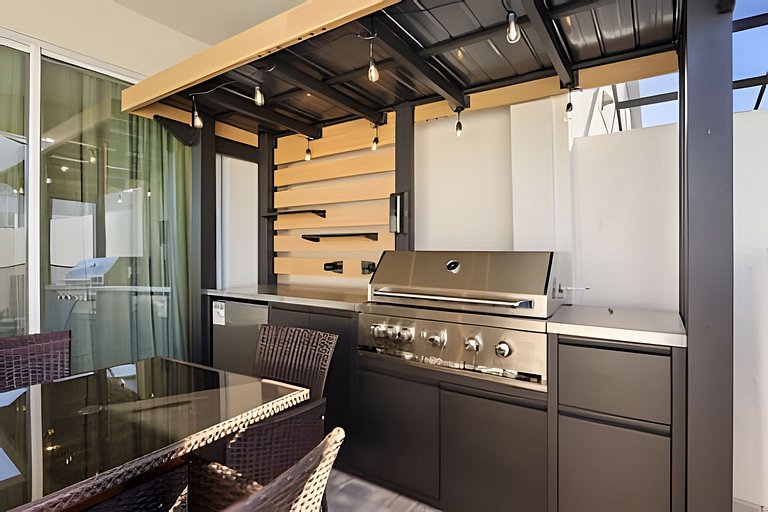 Solara Resort Unique Experience 6BD Home