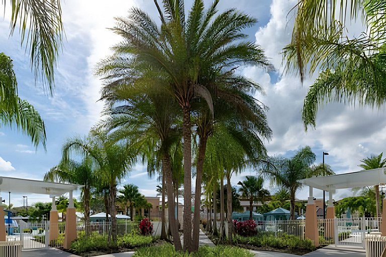 Solara Resort Unique Experience 6BD Home