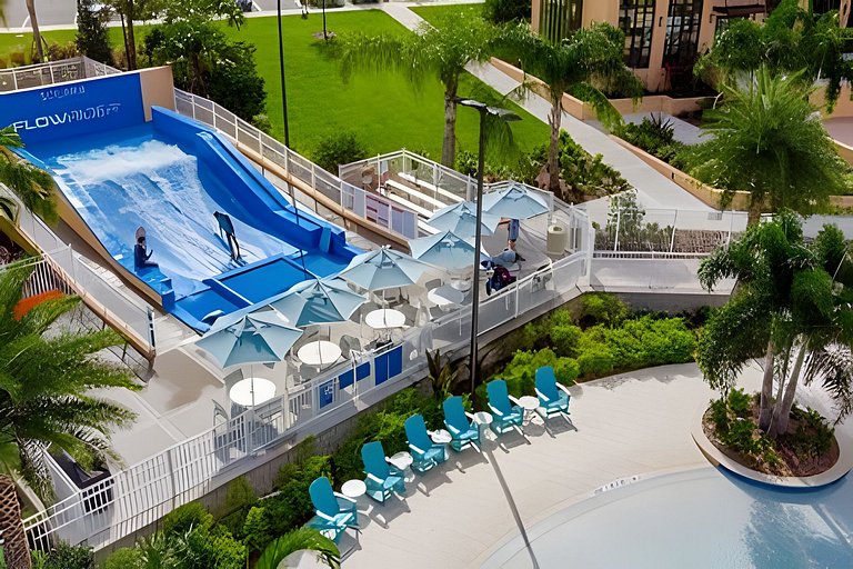 Luxury house in solara resort 9BD