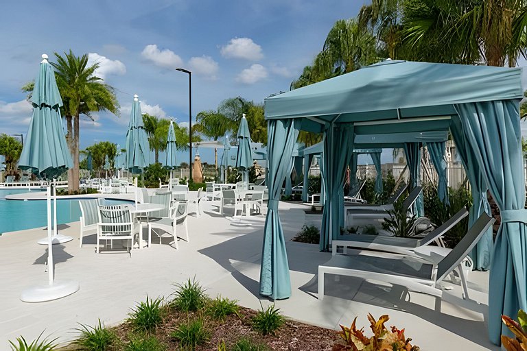 Luxury house in solara resort 9BD