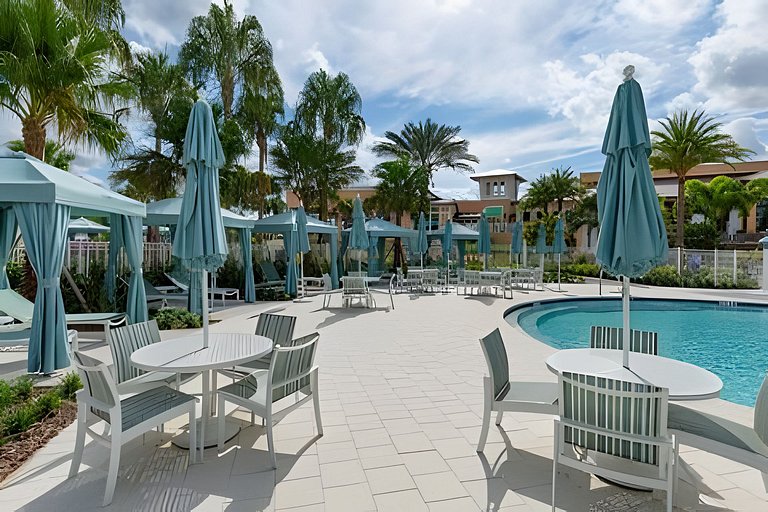Luxury house in solara resort 9BD