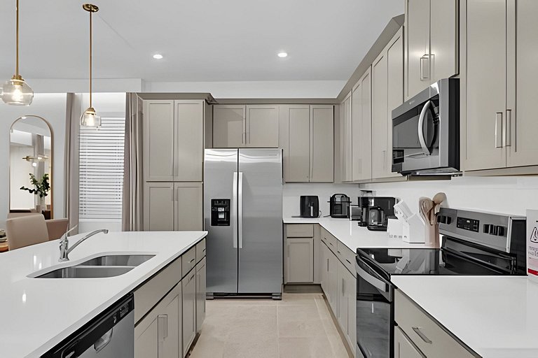 Dream Home at Solara Resort 6BD and Total Comfort