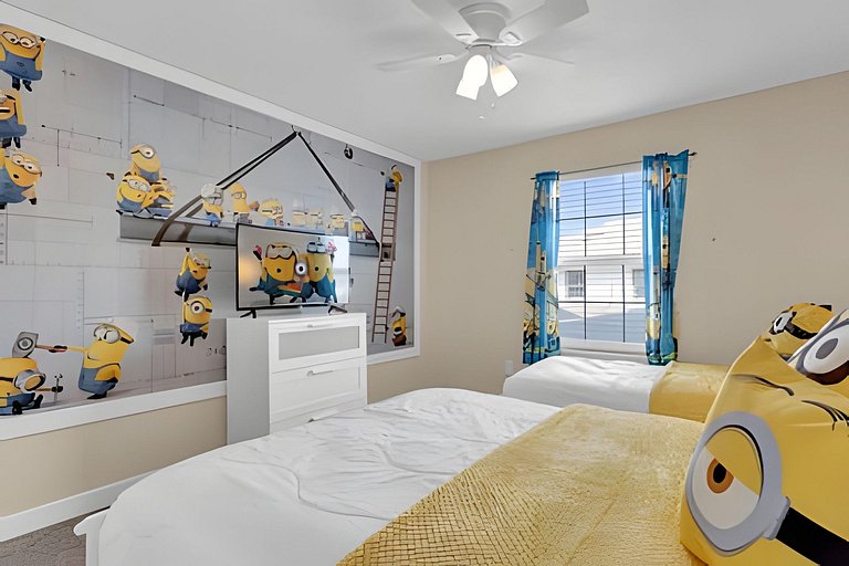 Charming Hideaway at Storey Lake 4BD Home