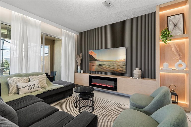 Special 5BR home at Solara Resort