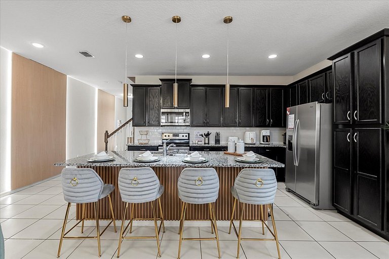 Special 5BR home at Solara Resort