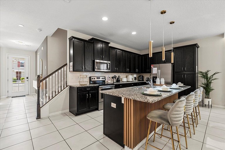 Special 5BR home at Solara Resort