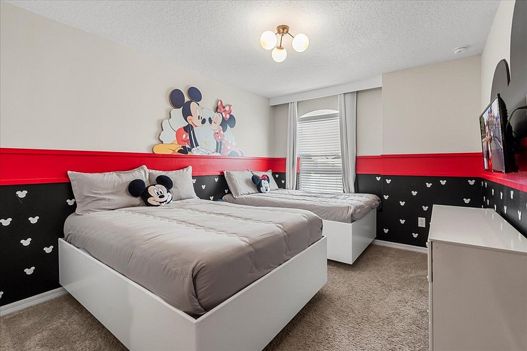 Special 5BR home at Solara Resort