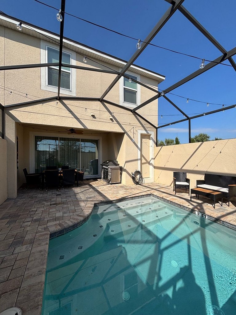 Special 5BR home at Solara Resort
