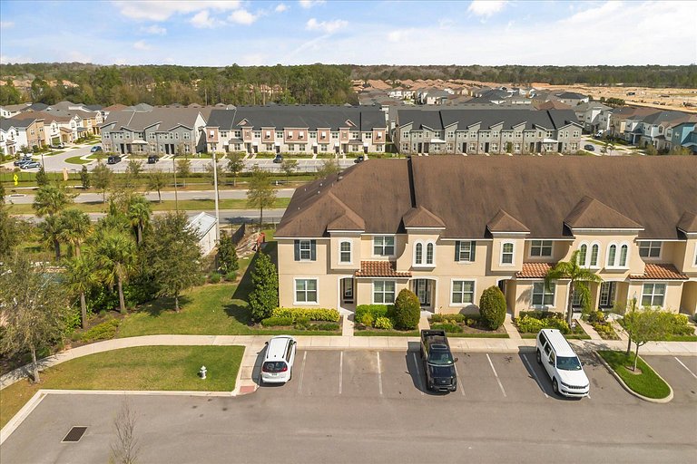 Special 5BR home at Solara Resort
