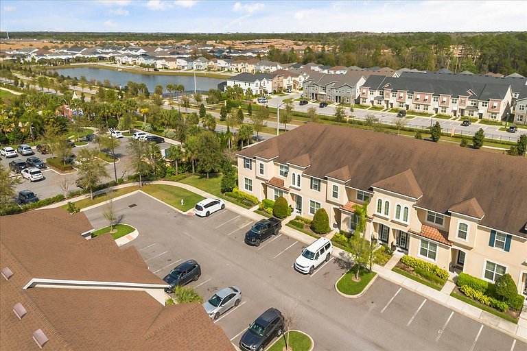 Special 5BR home at Solara Resort