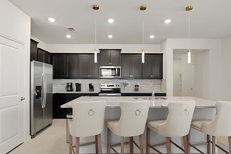 Luxurious 5BD Space at Windsor Cay Resort