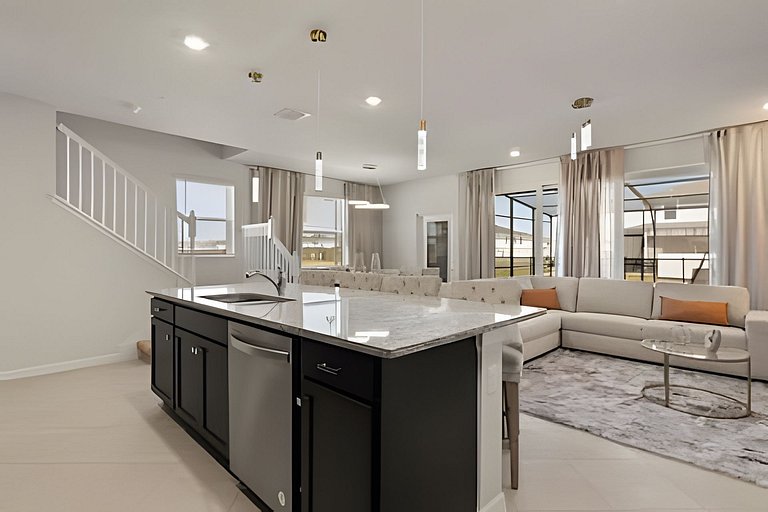 Luxurious 5BD Space at Windsor Cay Resort