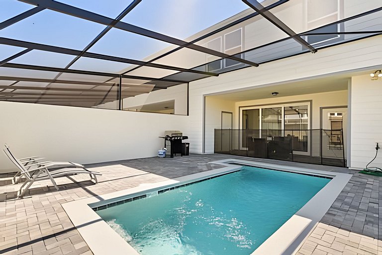 Luxurious 5BD Space at Windsor Cay Resort