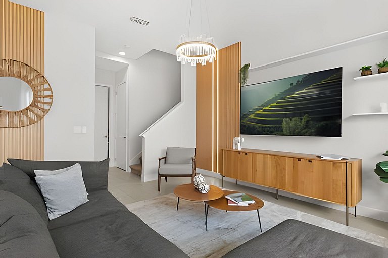 Your Home in Vila Domani, 5BD and Total Comfort