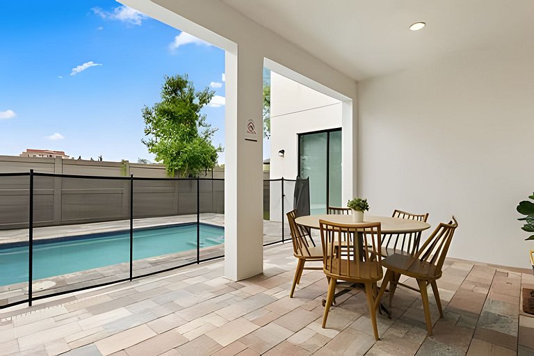 Your Home in Vila Domani, 5BD and Total Comfort