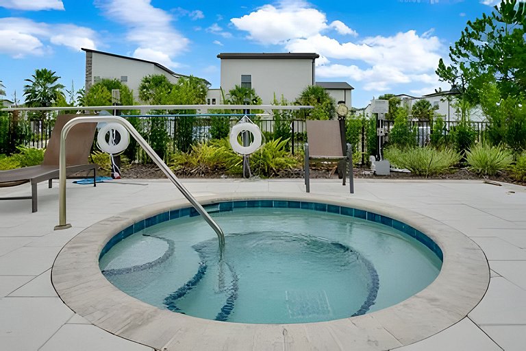 Your Home in Vila Domani, 5BD and Total Comfort