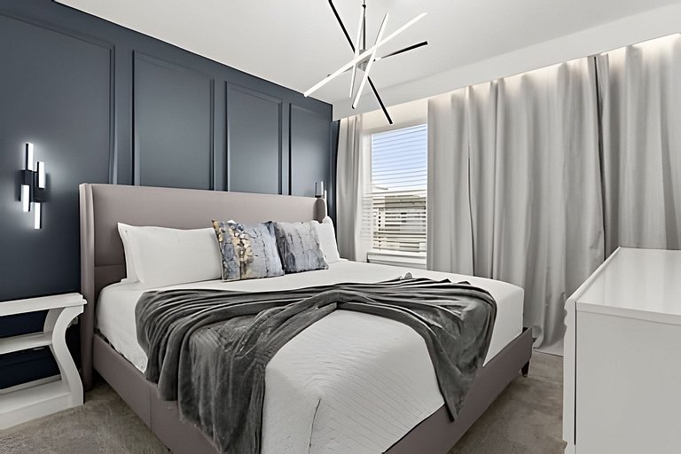 Modern 6-BR Home w/ Summer Kitchen - Solara Resort