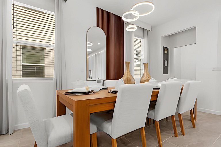 Modern 6-BR Home w/ Summer Kitchen - Solara Resort