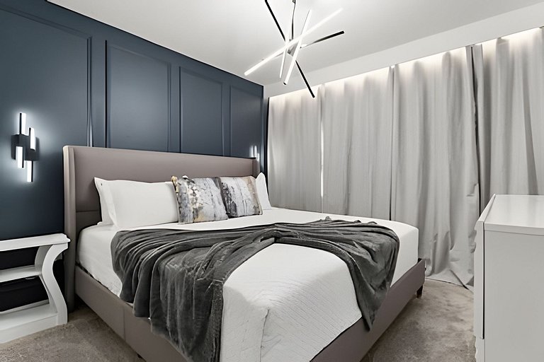 Modern 6-BR Home w/ Summer Kitchen - Solara Resort