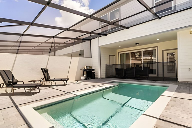 Luxury & Fun | Windsor Cay 5-Bedroom