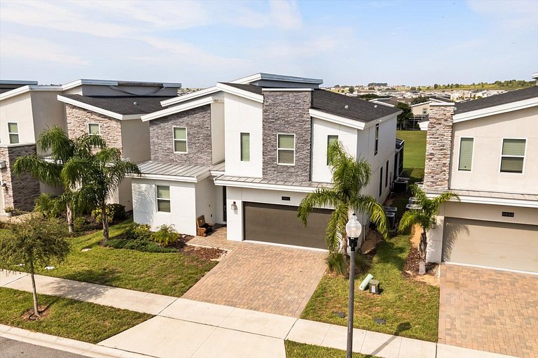 Vacation Home at Champions Gate + Resort
