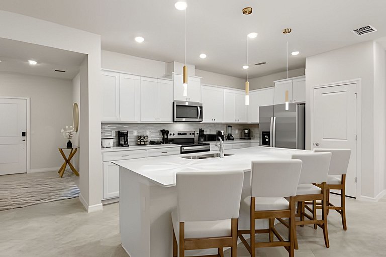 5 Bd / 4,5 Ba / Sleeps 14 / Windsor Cay Resort