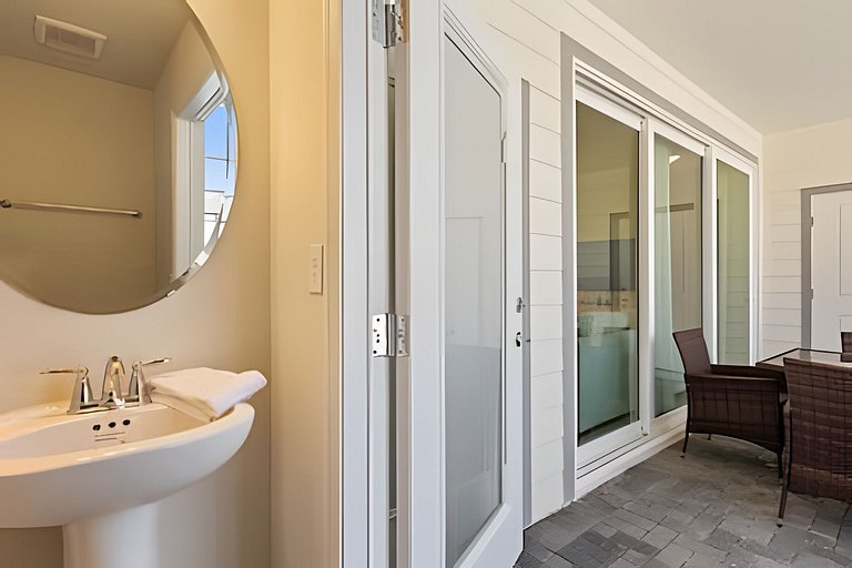 5 Bd / 4,5 Ba / Sleeps 14 / Windsor Cay Resort