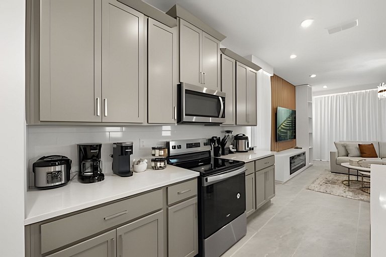 7 Bd / 6.5 Ba / Sleeps 20 / Solara Resort