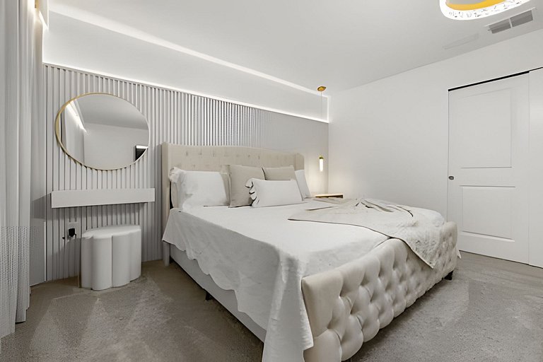 7 Bd / 6.5 Ba / Sleeps 20 / Solara Resort