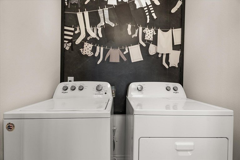 Magnificent 5BR Home at Windsor Island Resort