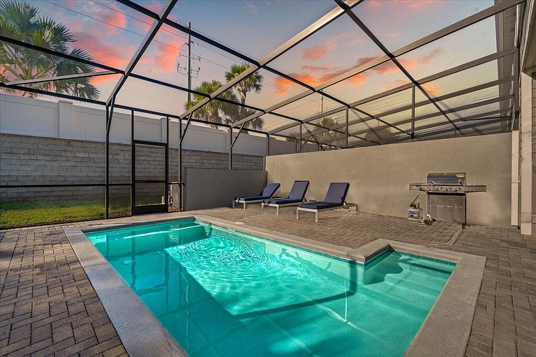 Magnificent 5BR Home at Windsor Island Resort