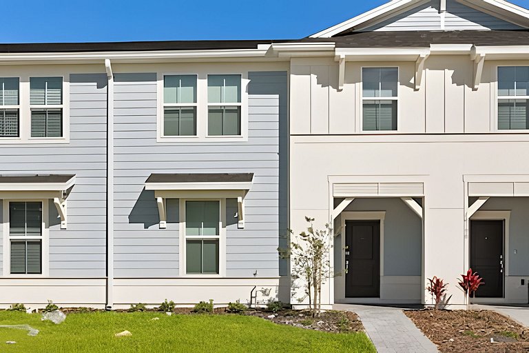 5 Bd / 4.5 Ba / Sleeps 14 / Windsor Cay Resort