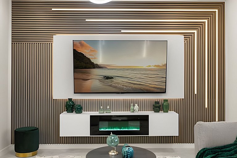 5 Bd / 4.5 Ba / Sleeps 14 / Windsor Cay Resort