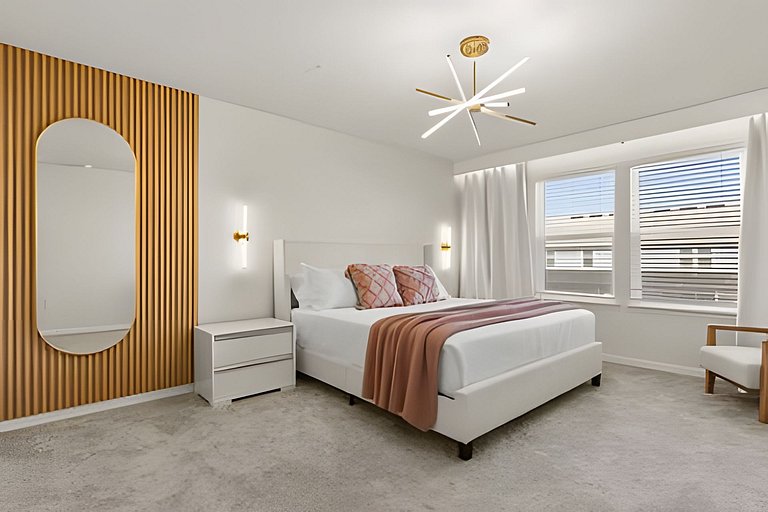 5 Bd / 4.5 Ba / Sleeps 14 / Windsor Cay Resort