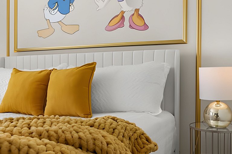 5 Bd / 4.5 Ba / Sleeps 14 / Windsor Cay Resort