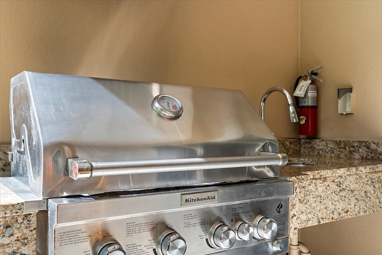 Glamorous and Modern House 8 minutes to Disney