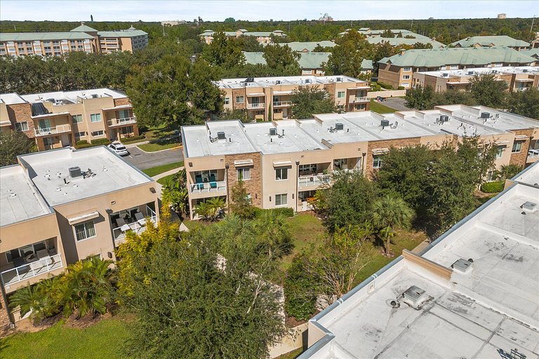 Glamorous and Modern House 8 minutes to Disney