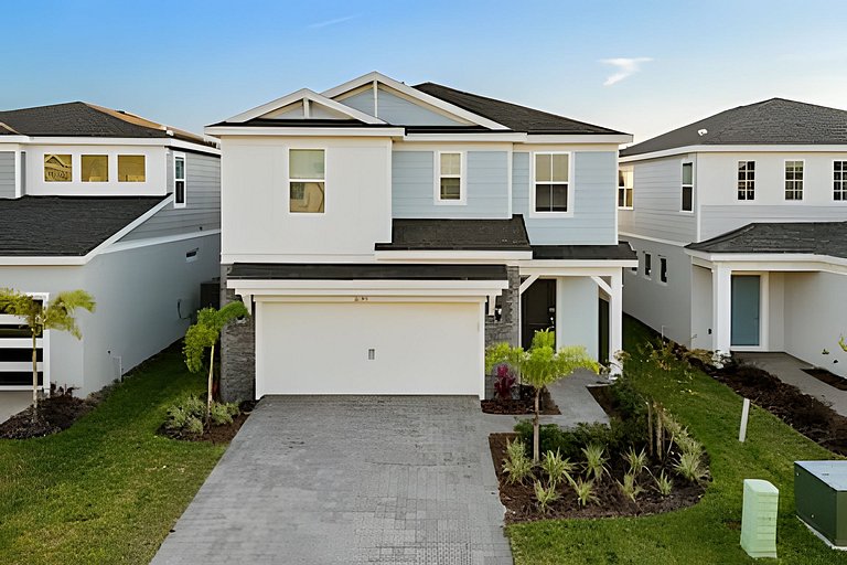 7 Bd / 5.5 Ba / Sleeps 20 / Windsor Cay Resort