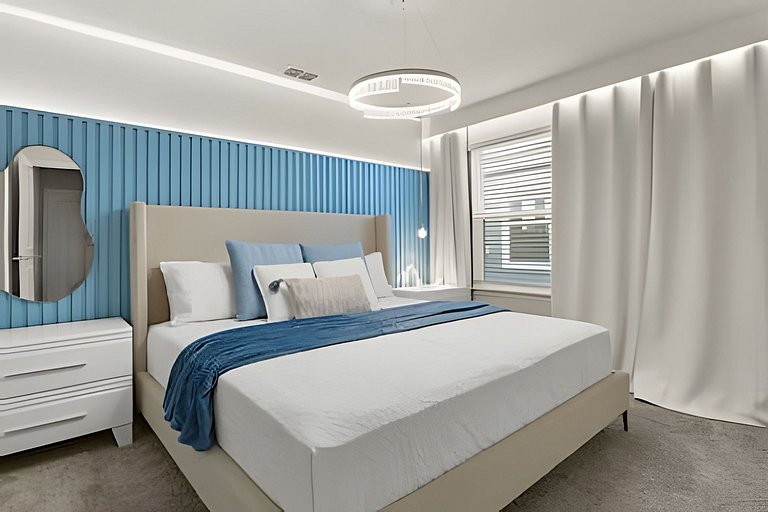 7 Bd / 5.5 Ba / Sleeps 20 / Windsor Cay Resort