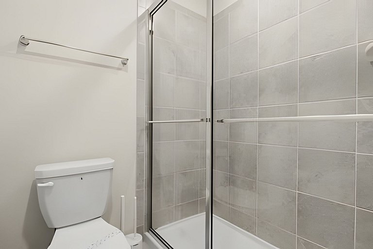 7 Bd / 5.5 Ba / Sleeps 20 / Windsor Cay Resort