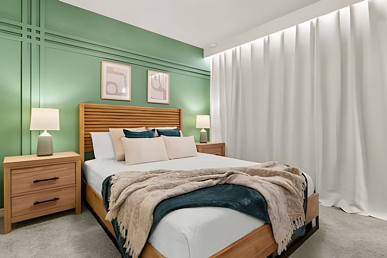 7 Bd / 5.5 Ba / Sleeps 20 / Windsor Cay Resort