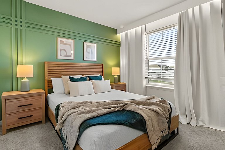 7 Bd / 5.5 Ba / Sleeps 20 / Windsor Cay Resort