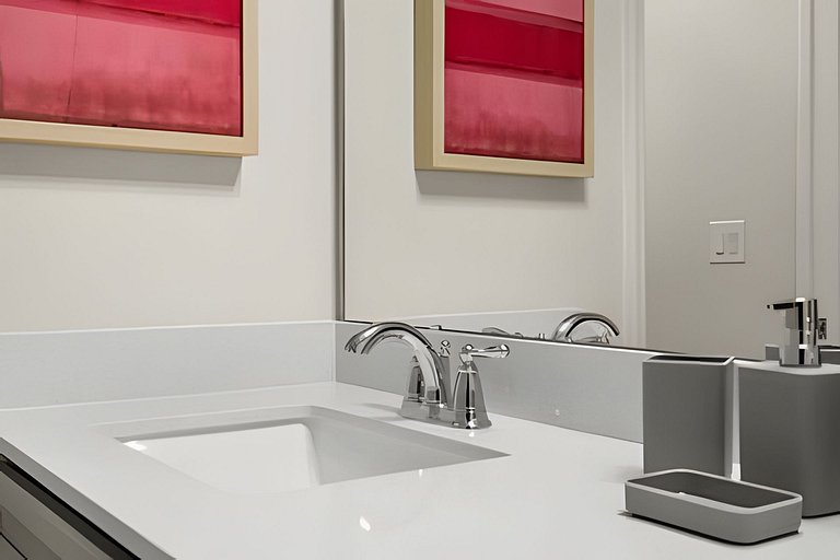 7 Bd / 5.5 Ba / Sleeps 20 / Windsor Cay Resort