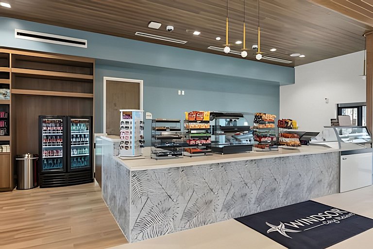 7 Bd / 5.5 Ba / Sleeps 20 / Windsor Cay Resort