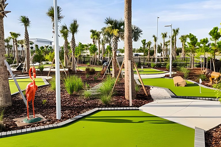 7 Bd / 5.5 Ba / Sleeps 20 / Windsor Cay Resort