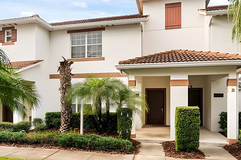 04 Bd / 03 Ba / Sleeps 08 / Storey Lake Resort