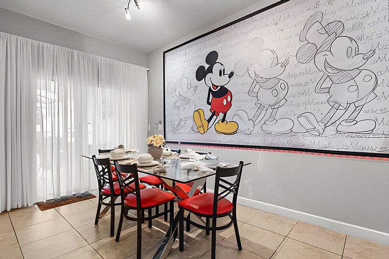 04 Bd / 03 Ba / Sleeps 08 / Storey Lake Resort